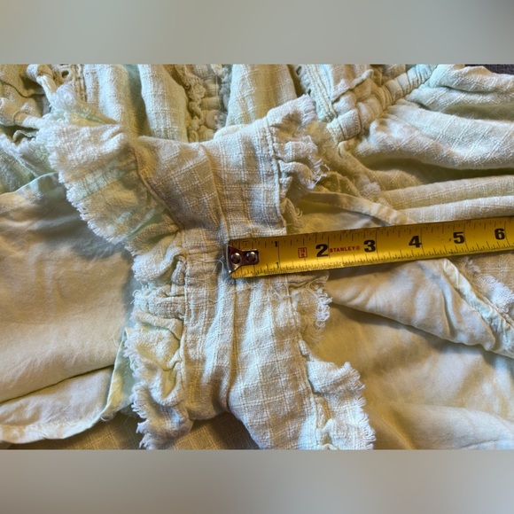 UO Evie Off-The-Shoulder Check Romper Urban Outfitters Light Green Ruffle Size M - Picture 9 of 11